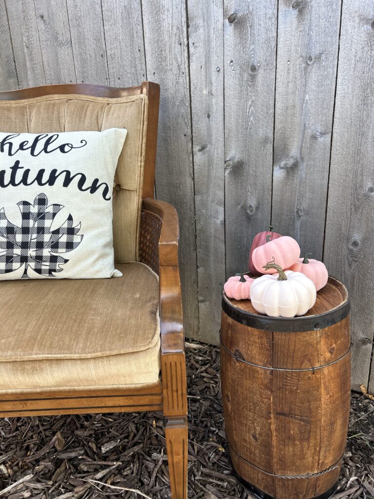 pumpkin and pillow decorative details